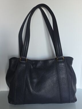 AMERICAN LEATHER CO. Dark Blue Leather Shoulder Bag